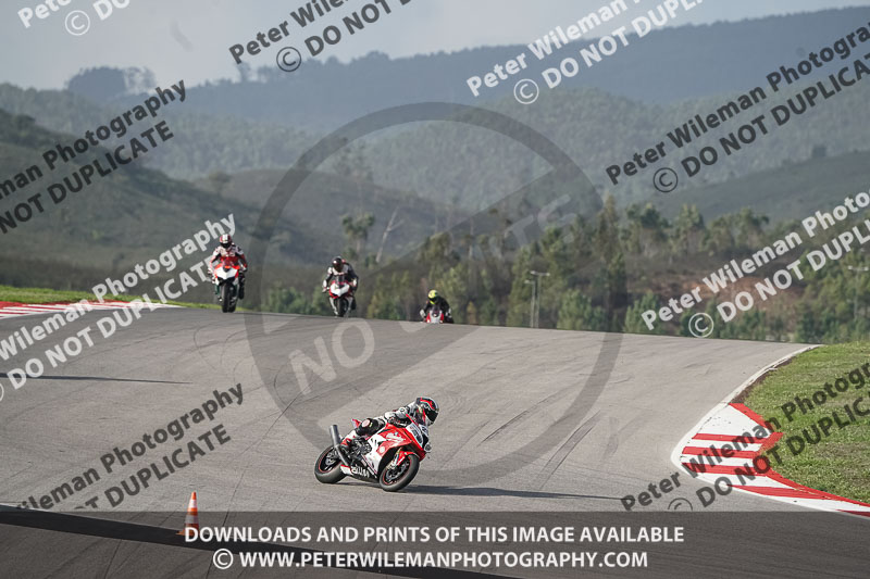 motorbikes;no limits;peter wileman photography;portimao;portugal;trackday digital images